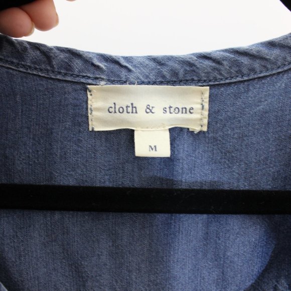 CLOTH & STONE Chambray Lyocell Pullover To… - Picture 3 of 5